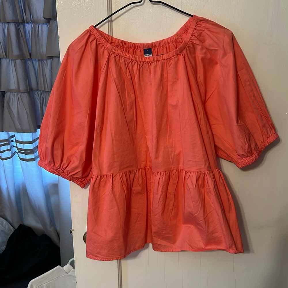 Old navy opened back blouse